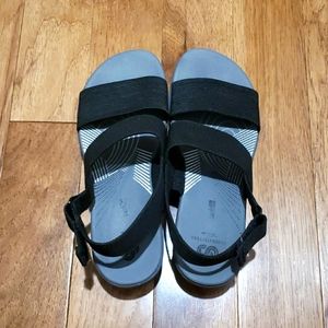 Clark's cloudstepper sandals